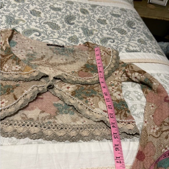 Hazel Floral Multicolor Lace Trim Shrug. Anthropologie. - Picture 9 of 10